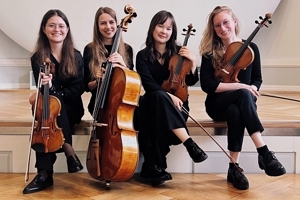 Amuse-Bouche & Musiker:innen im Gespräch Amuse-Bouche & Musiker:innen im Gespräch